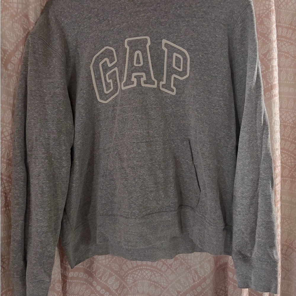 GAP Gray Sweatshirt
